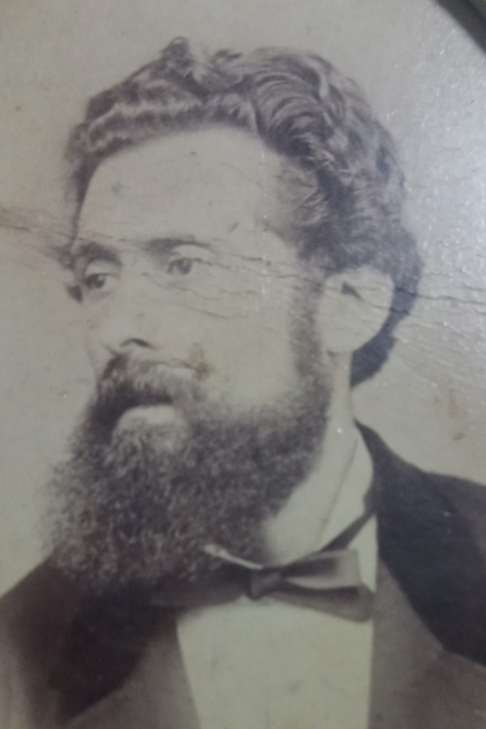 Tenemos una foto del padre de Cristiano, pero no se su madre.