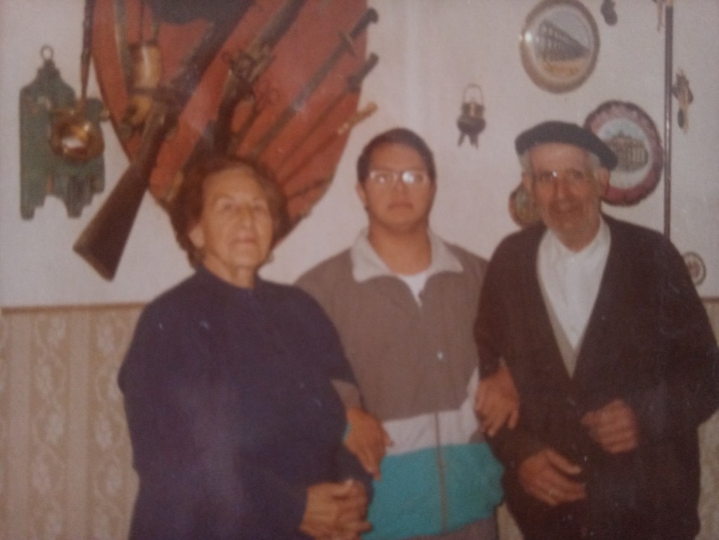 La imagen tiene un atributo ALT vacío; su nombre de archivo es manolin-t-lola-enig.jpg