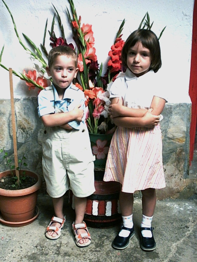 Pablo con Elsa. Año 2002. En Saniíbñez de la Isla - León.